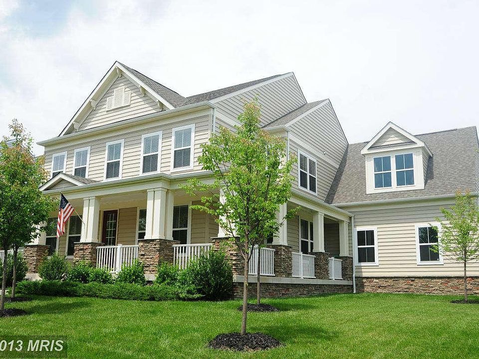 1st image of 23066 Bronstein Ln