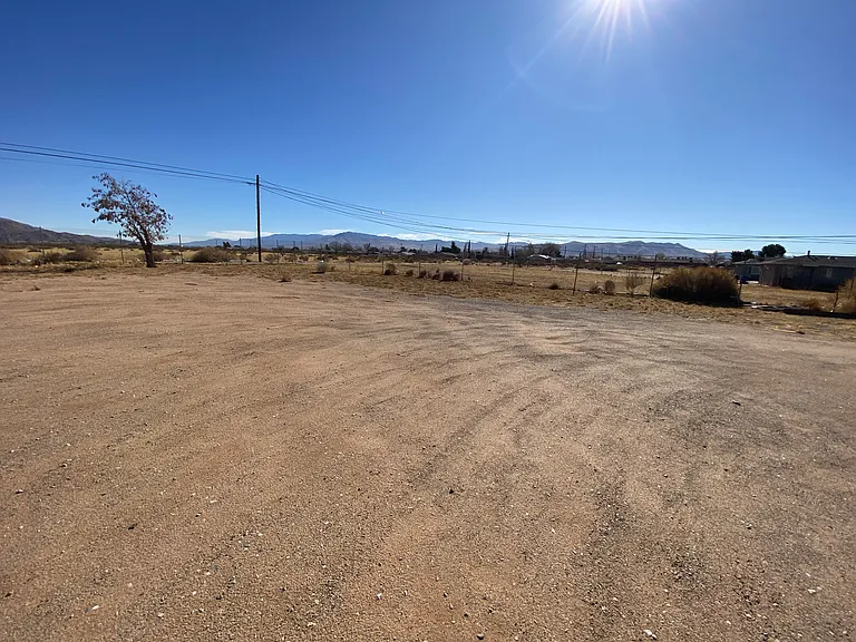 13193 Navajo Rd #3 — Photo 4