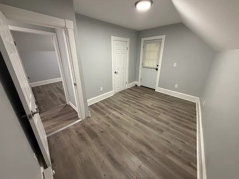 161 Beech St — Photo 6