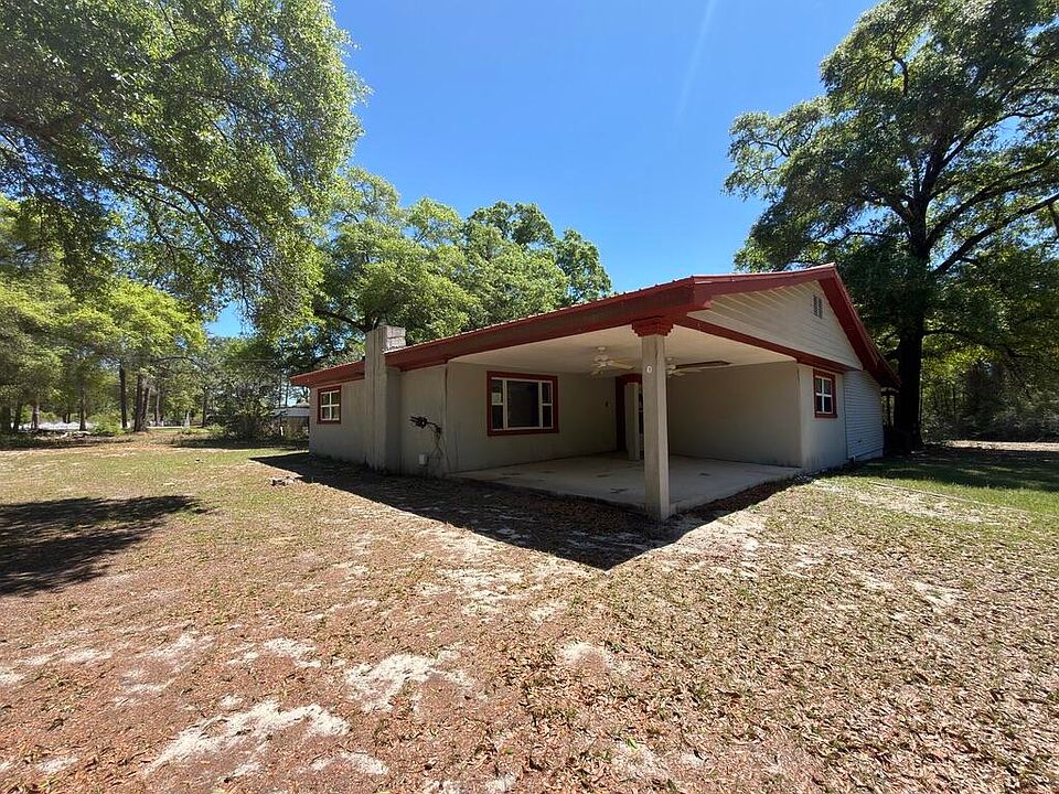 1st image of 324 Goodwin Rd