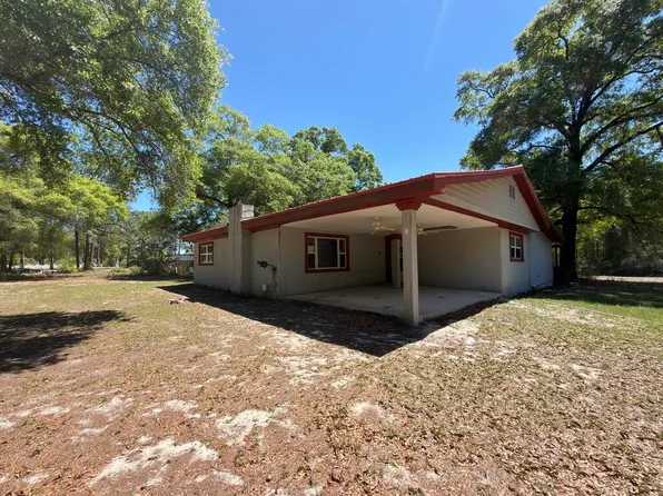 324 Goodwin Rd, Defuniak Springs, FL 32435
