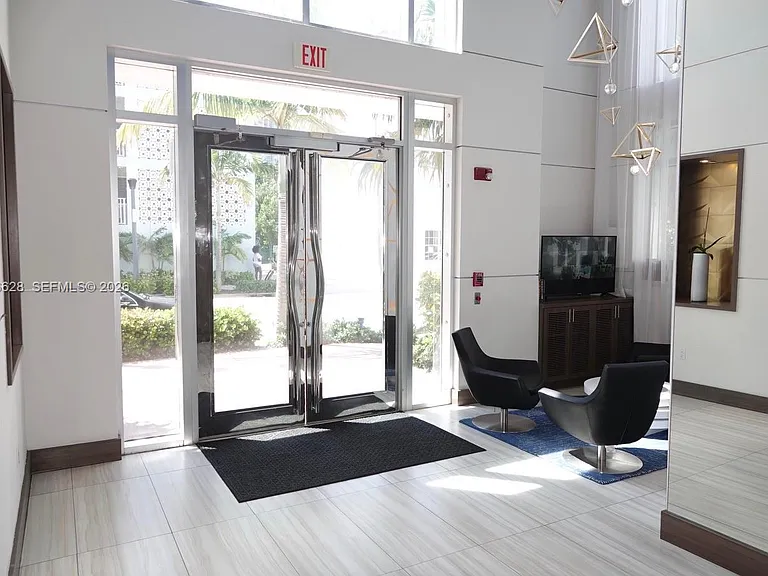 200 Ocean Dr #3C — Photo 7