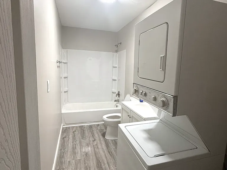 1309 N Woodland Ln — Photo 8
