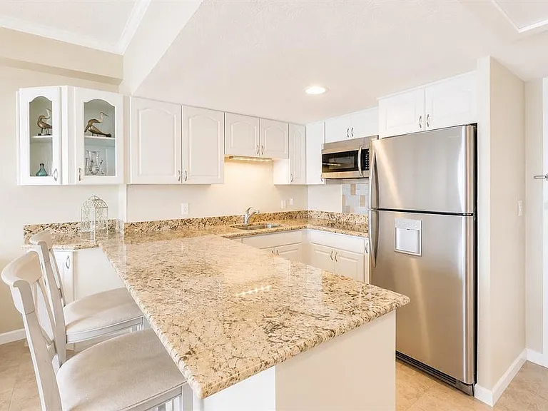 880 Mandalay Ave #C801 — Photo 9