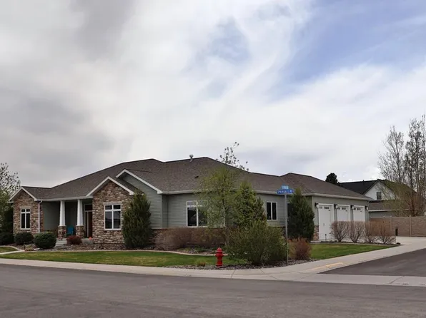 1080 Springhill Rd, Powell, WY 82435