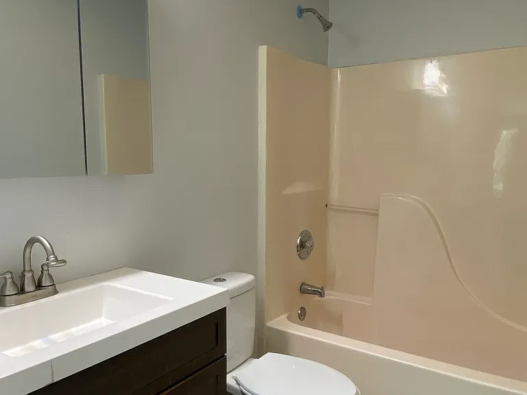 28 Iris St — Photo 15