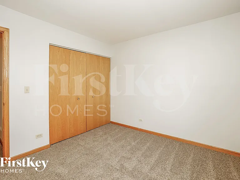 1907 Vermette Cir — Photo 11