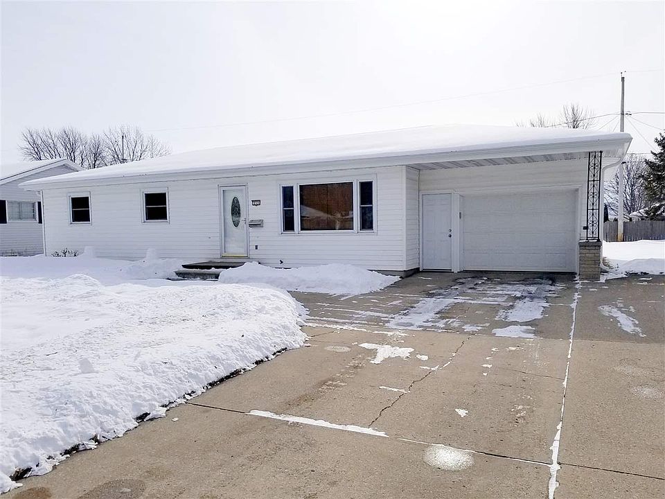 1st image of 213 Berkeley Dr