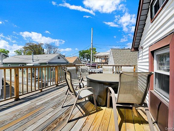 4th image of 96 Edgewater Park C #96