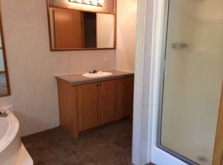 321 Carmel Ln, Camden, TN 38320
