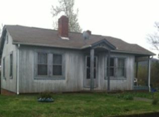 262 Morehead Rd, Marion, NC 28752