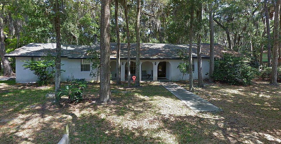 1st image of 1924 Jarboe Ln