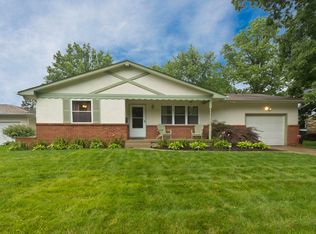 1182 Vinewood Dr, Columbus, OH 43229