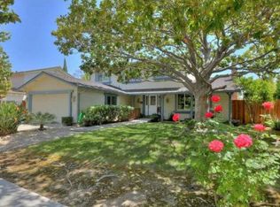 1518 Hollenbeck Ave, Sunnyvale, CA 94087