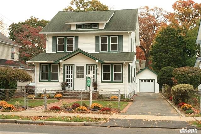 1st image of 62 Carman Ave