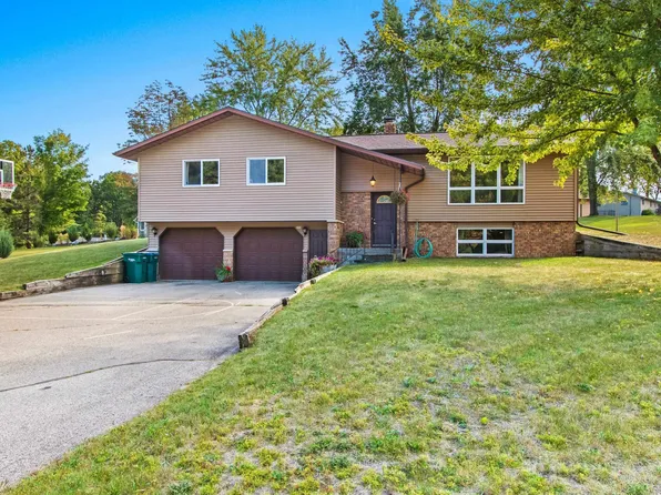 353 Maple Ln, Coleman, WI 54112