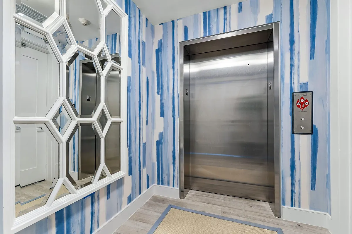 Building Photo - 3730 N Ocean Dr #9-D