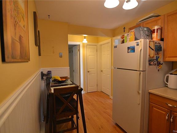 4th image of 521 Fox Run Ln