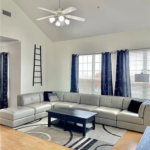 801 Luther St W #805 — Photo 5
