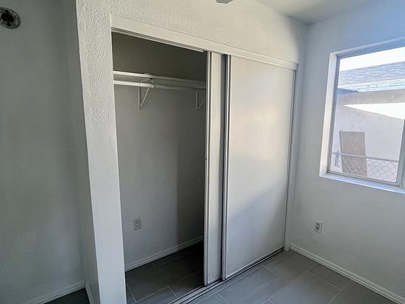 4th image of 4256 Fisher St #1