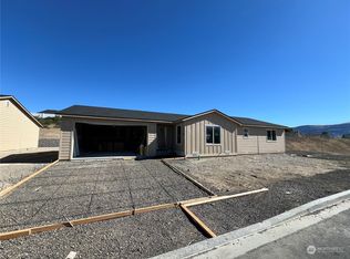 347 S Nevada Ave, East Wenatchee, WA 98802