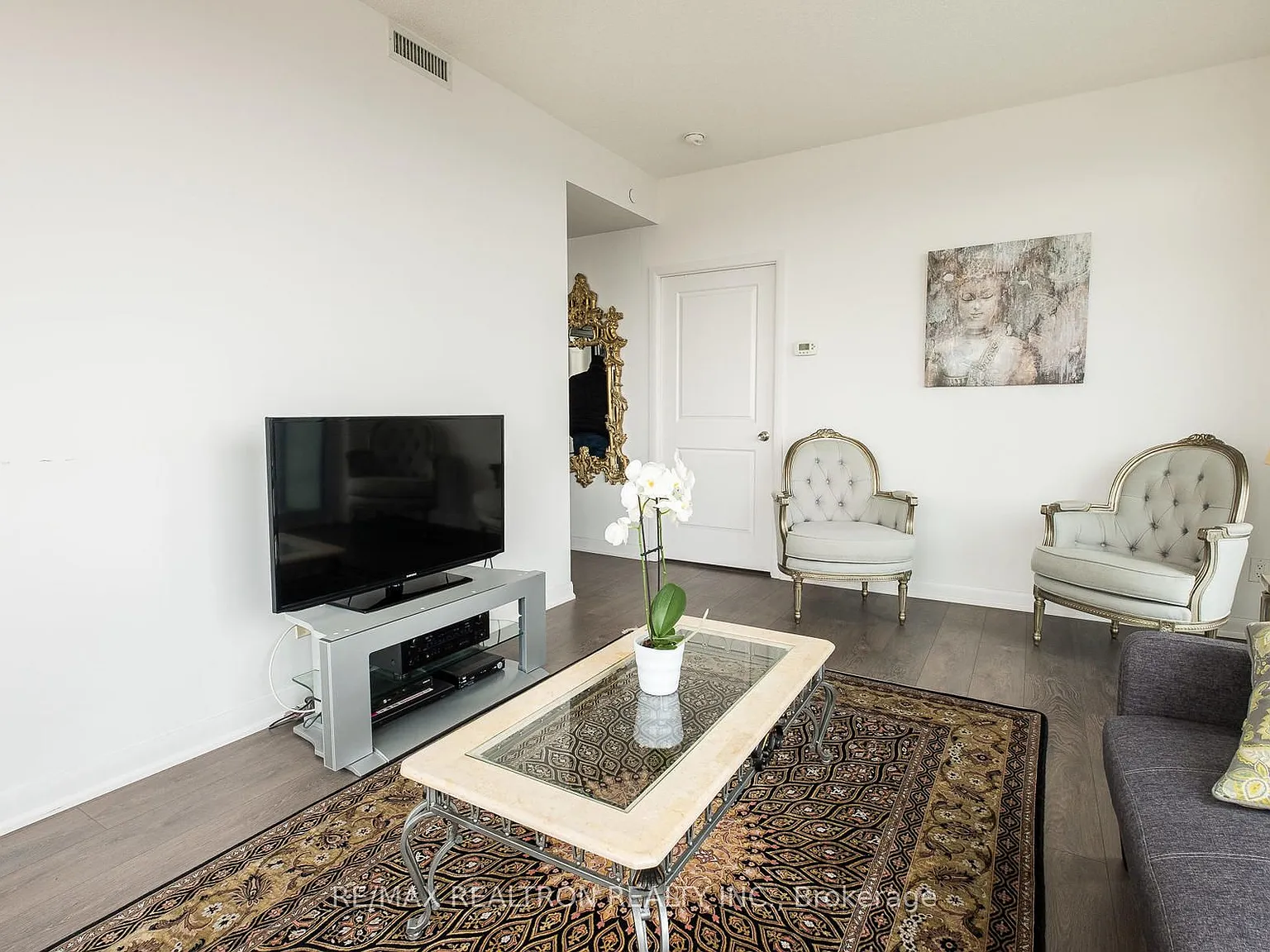 2 bed, $2,650 — Photo 4