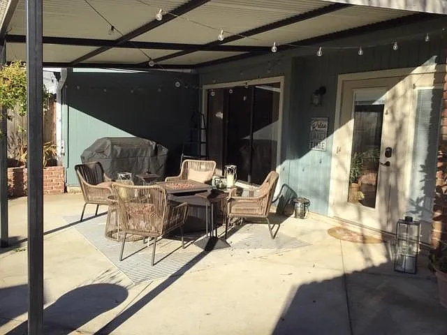 1812 Willow Point Dr — Photo 21