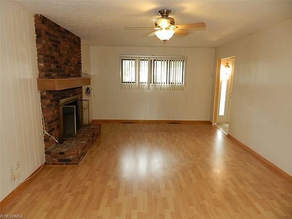 4th image of 5103 Mills Creek Ln