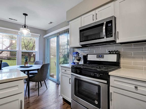 5th image of 222 Coventry Cir #146