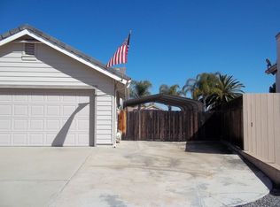 8873 Castle Brook Ct, Lakeside, CA 92040