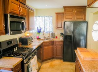 29648 Silver St, Val Verde, CA 91384