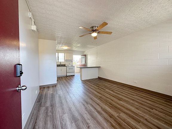 4th image of 716 Lukepane Ave #211