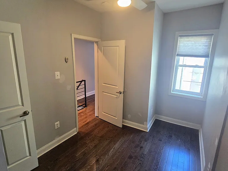 2432 S Hutchinson St — Photo 18