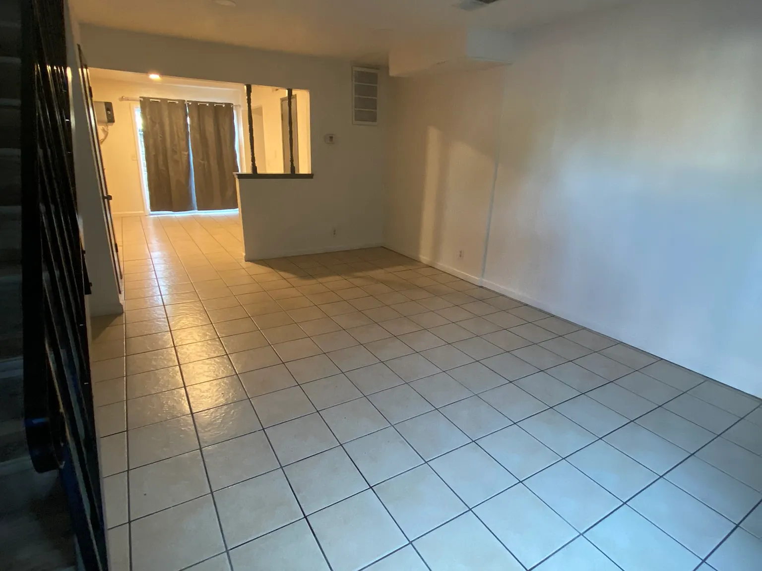 2 bed, 1.5 bath, 1050 sqft, $1,900 — Photo 4
