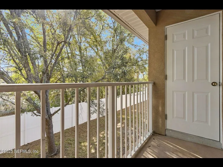 5101 Playpen Dr #14 — Photo 7