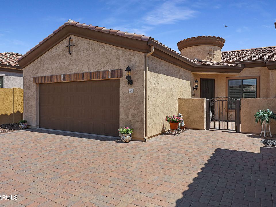1st image of 2057 N 88th St