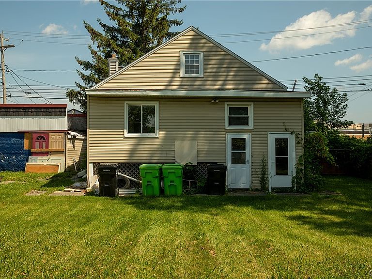Listing photo 5