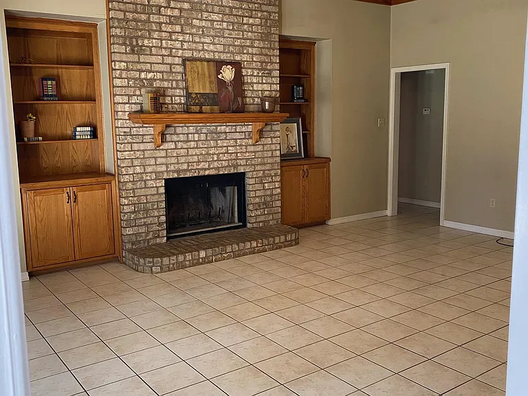 6008 Applegate Cir — Photo 9