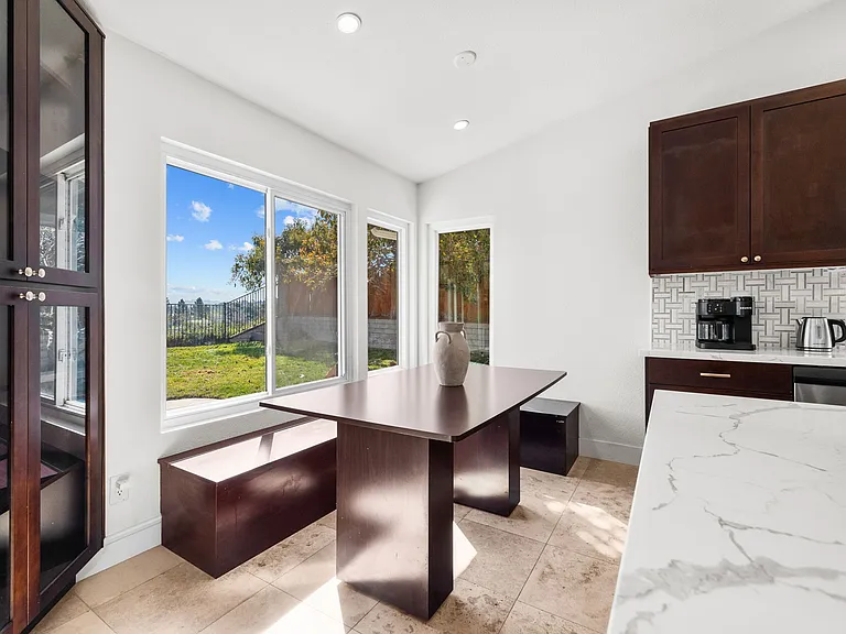Robinwood Dr — Photo 9