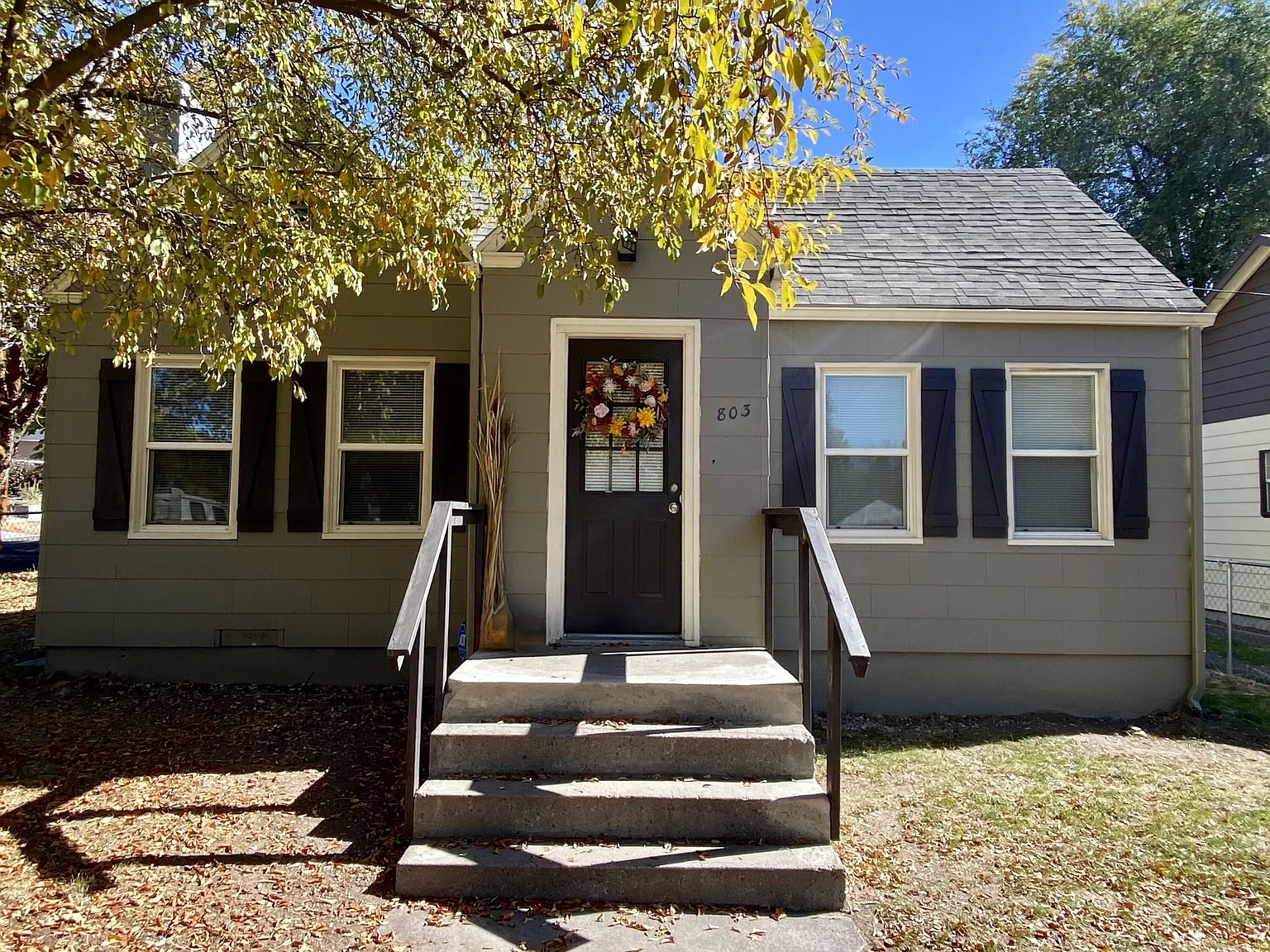 803 Mitchell St photo 1