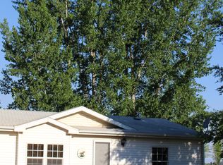 1215-13 1/2 Rd, Loma, CO 81524