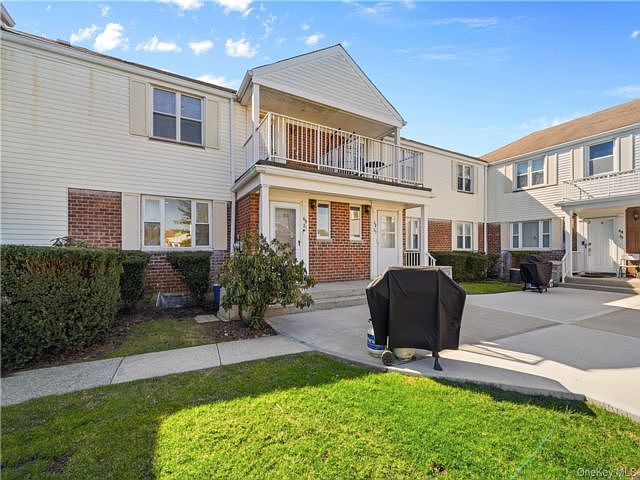 1st image of 6821 Cloverdale Ln
