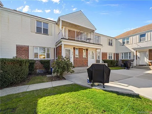 6821 Cloverdale Ln Photo 1