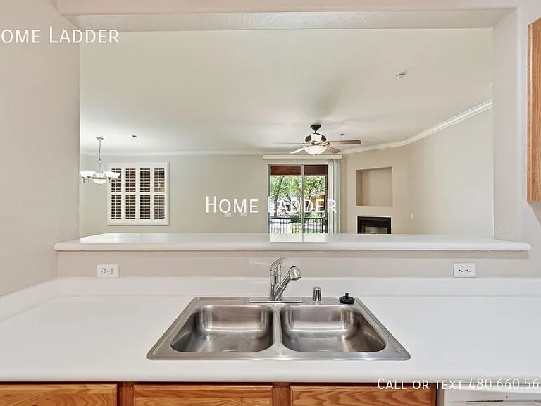 955 E Knox Rd #125 — Photo 13