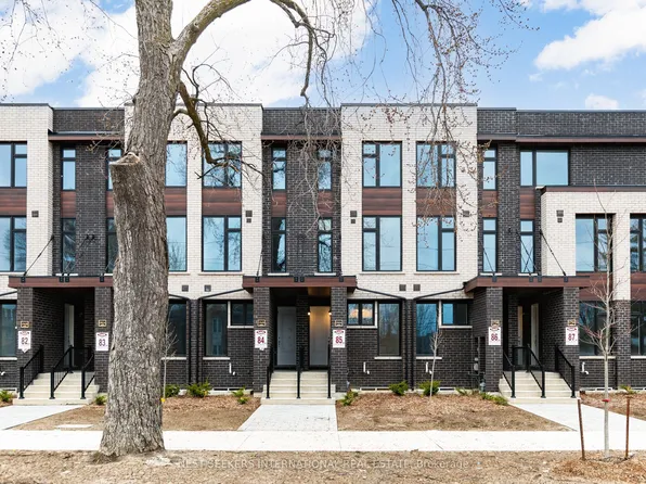 1760 A Lawrence Ave W #85, Toronto, ON M6L 3C4