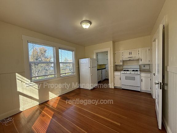 5th image of 69 B St