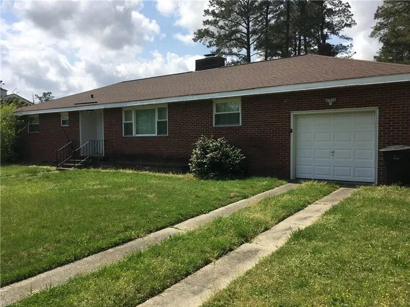3212 Camellia Dr, Portsmouth, VA 23703