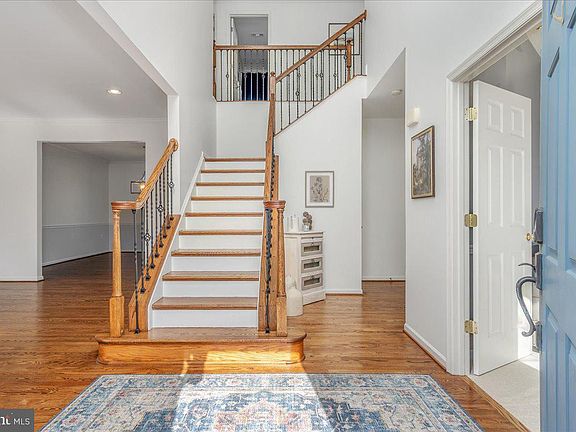 2nd image of 74 Hewitt Dr