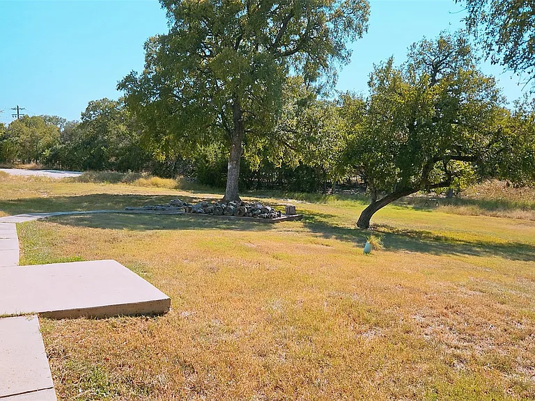 105 Meadow Dr — Photo 21