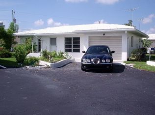 8891 Berkley Ct, North Port, FL 34287